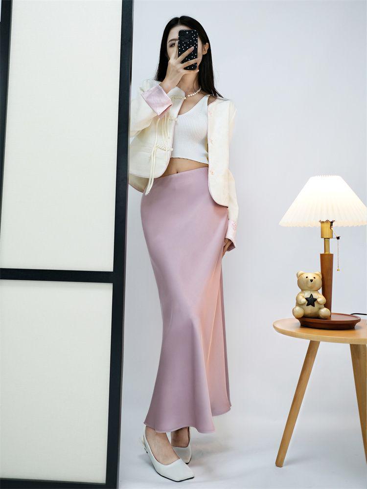 High-End Women's Satin Fishtail Skirt: 2025 Spring/Summer Elegant High-Waisted Hip-Hugging Design with Invisible Zipper