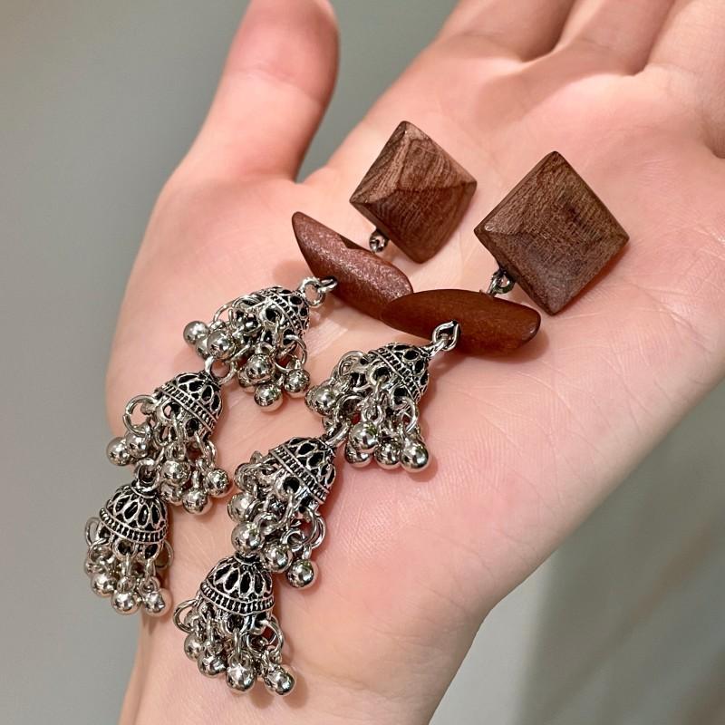 Natural tiger's eye stone series stud earrings for women Maillard exquisite retro earrings niche light luxury high-end temperament earrings