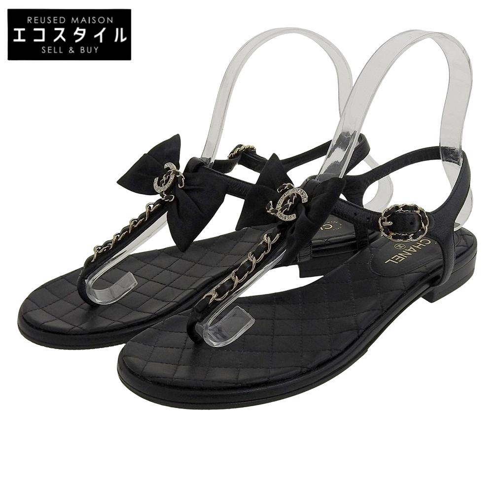 Chanel Excellent Condition Matelasse Sole CC Logos Rhinestone Ribbon Chain Flat Sandals, Women's, Black, Size 36C, G36352Y54201 Shoes 36C blackUsed