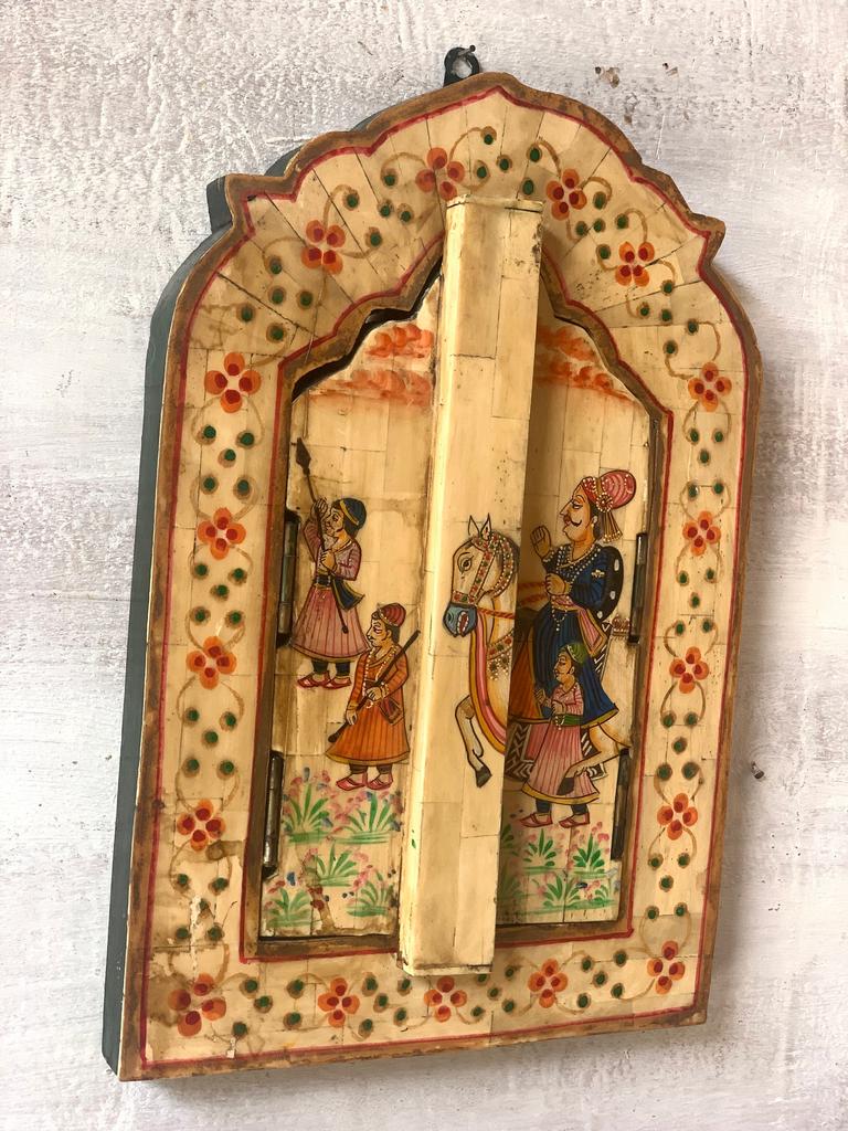 Handmade Carved Wooden Inlay Window: Painted Indian King Decor