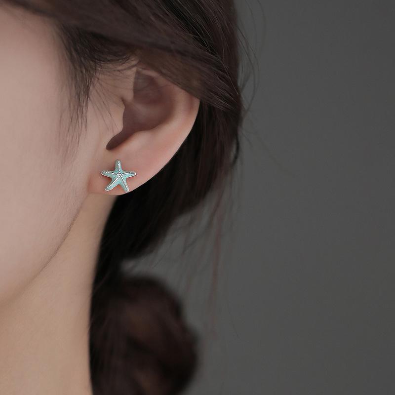 Starfish shell stud earrings female summer tide niche design sense asymmetry exquisite simple temperament ear jewelry