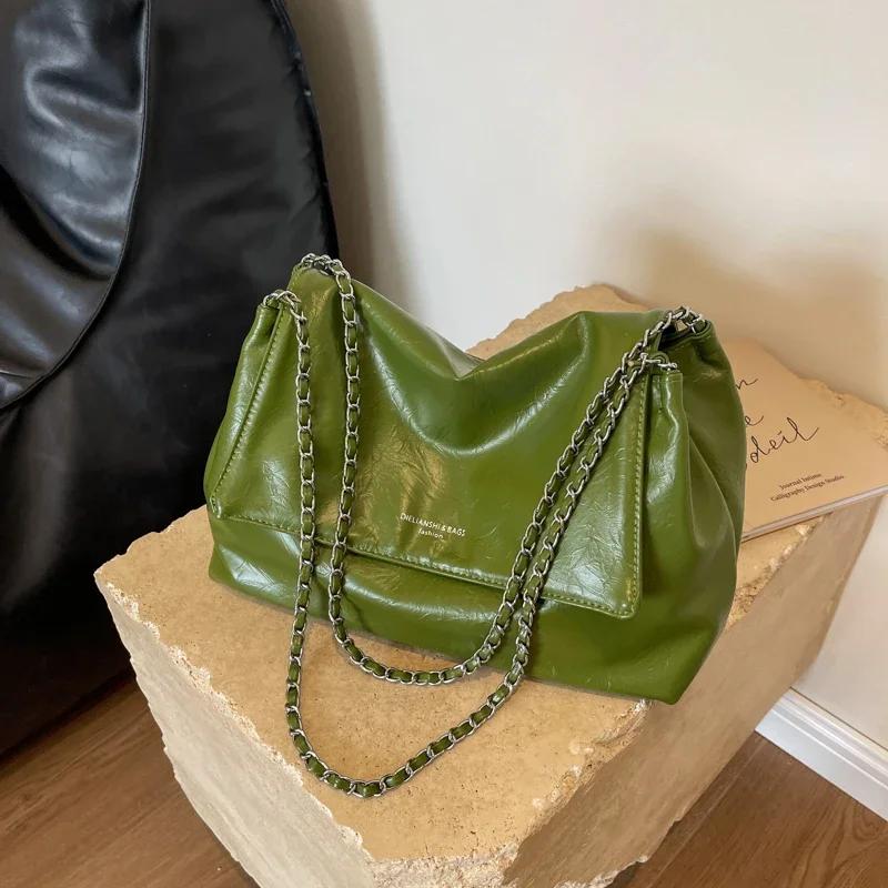 Women's Shoulder Bag with Solid Interior Compartment Soft Nylon Bag Casual Bags Fashion New Style