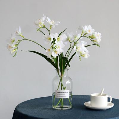 Duftende Schneeorchidee Simulations-Blumenarrangement Realistische Haptik Kunstblume Tischvasen-Dekoration Indoor Blumendekor