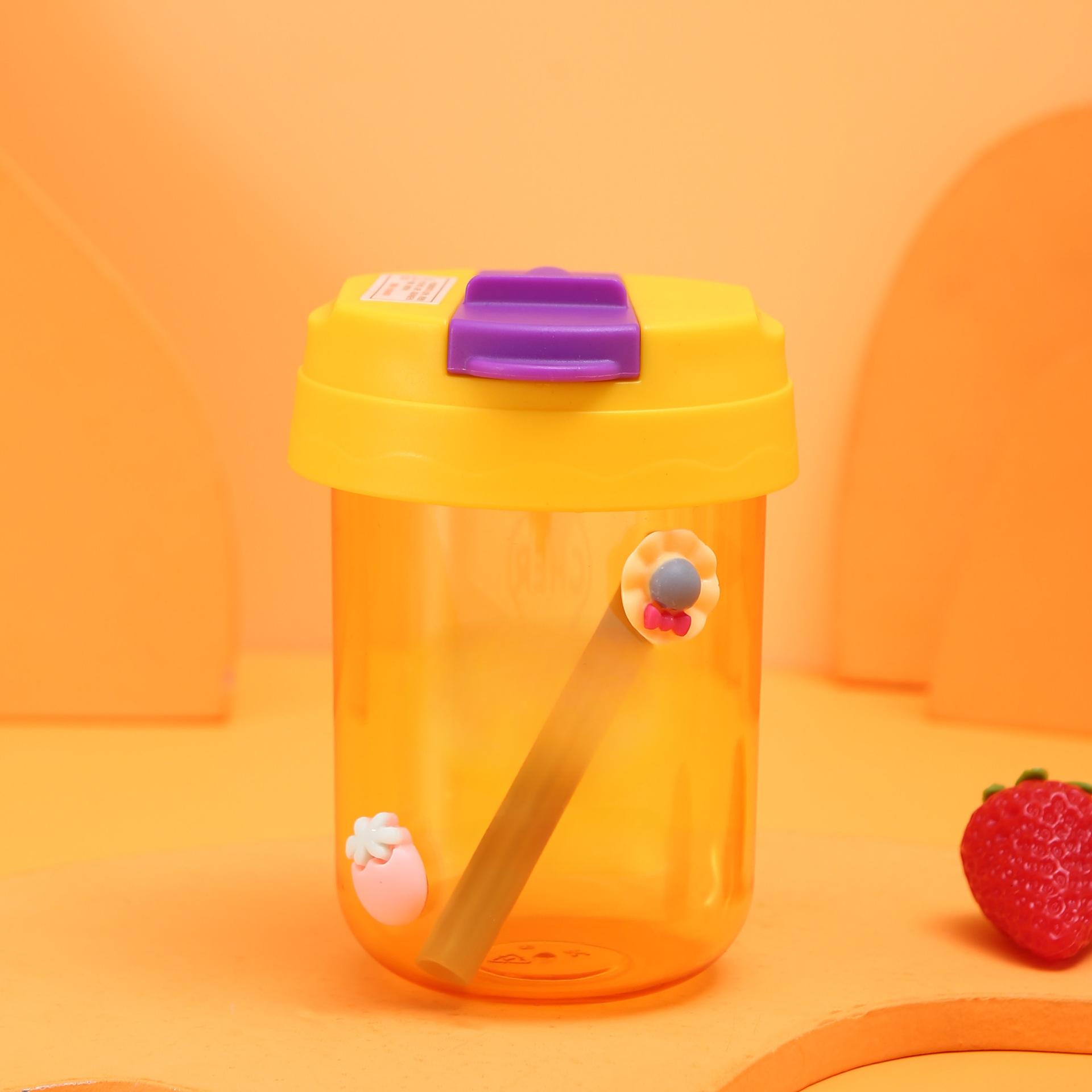 

Чистая красная пластиковая чашка для воды с соломинкой, портативная чашка для питья для взрослых и детей, студентка, красивое милое тонное ведро 330ml жёлтый