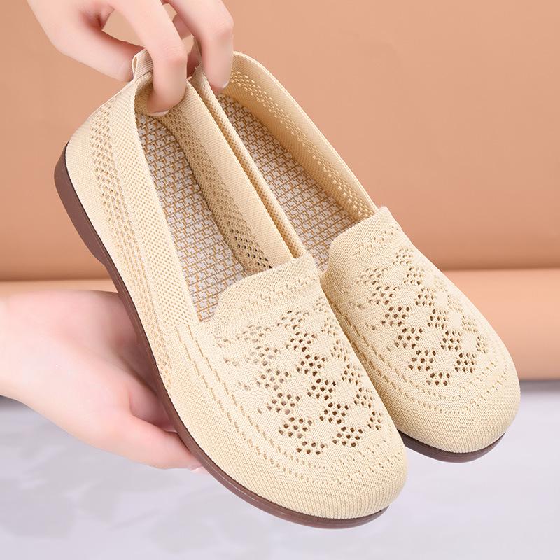 Women's Wide Fit Soft Sole Hollow Flyknit Mesh Shoes for Spring/Summer