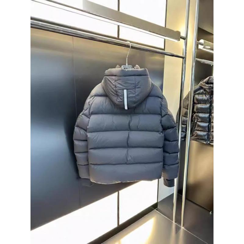 New down jacket Ouyang Nana Dai men's and women's capsules black label jacket bread jacket hooded
