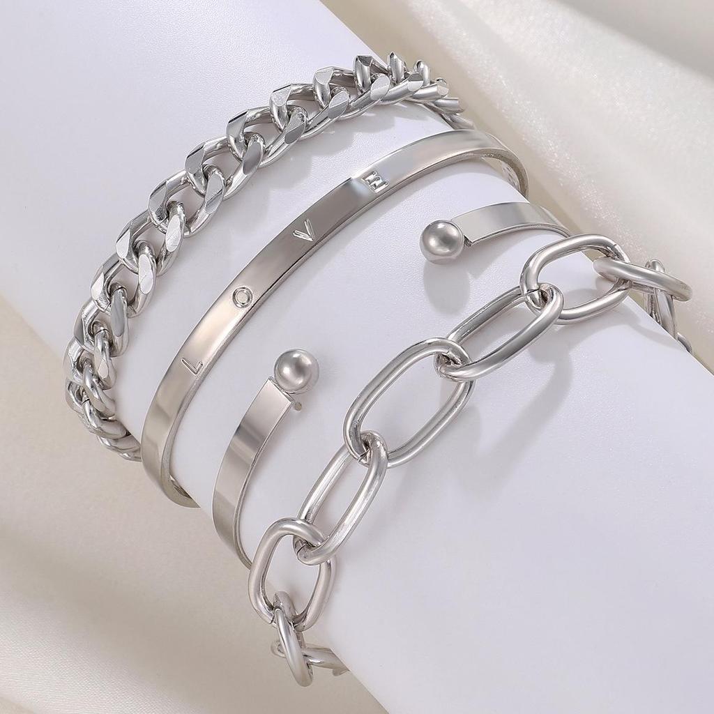 Set de Pulseras de Diamantes de Aleación: Pulseras Punk Apilables de Estilo Europeo y Americano para Mujer (4 piezas)