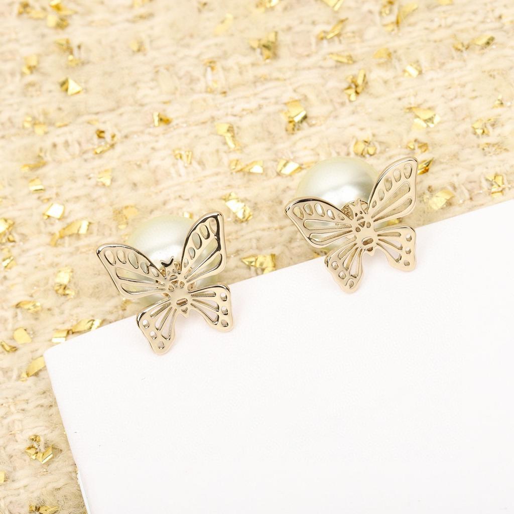 2024 New Hot Brand Vintage Earrings for Women Luxury Jewelry Pearl Butterfly Designer Eardrop Fashion Lady Party Stud Earrings