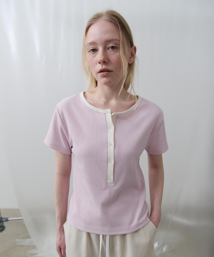 Toabe Contrast Ribbed Half-Open Tee (Pink)