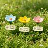 Bienen-Trinkstation Blumenförmiger Einsatz Trinkbecher Schmetterlinge Bienen Wasserspender Outdoor Dekoration Bestäuber-Tränke für Garten Balkon