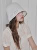 Olinkeompeulliteu Heart Hole Bucket Hat (Cream)