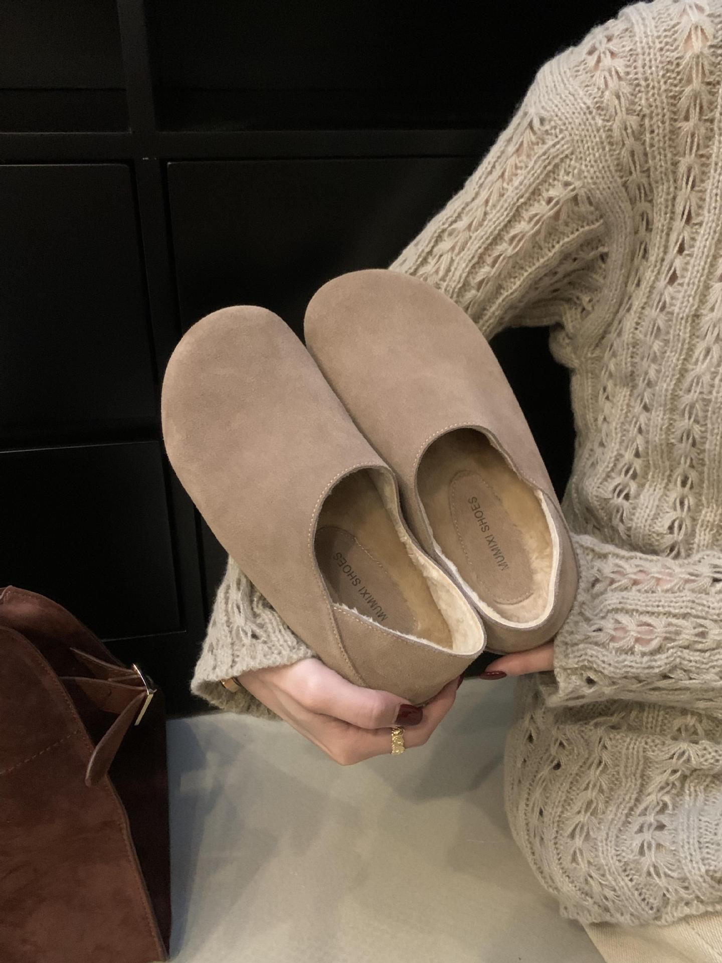 

Версия из мягкой кожи~ Женские бархатные туфли Doudou Boken 2025 осень-зима, туфли с большой головой, милые уродцы, ретро, два способа носки, ленивые туфли 40 верблюд