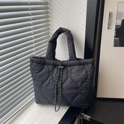 Modische Baumwolljacke, Bestickte Einzelschultertasche, Lässige Tragetasche mit großem Fassungsvermögen, Plissierte Beuteltasche