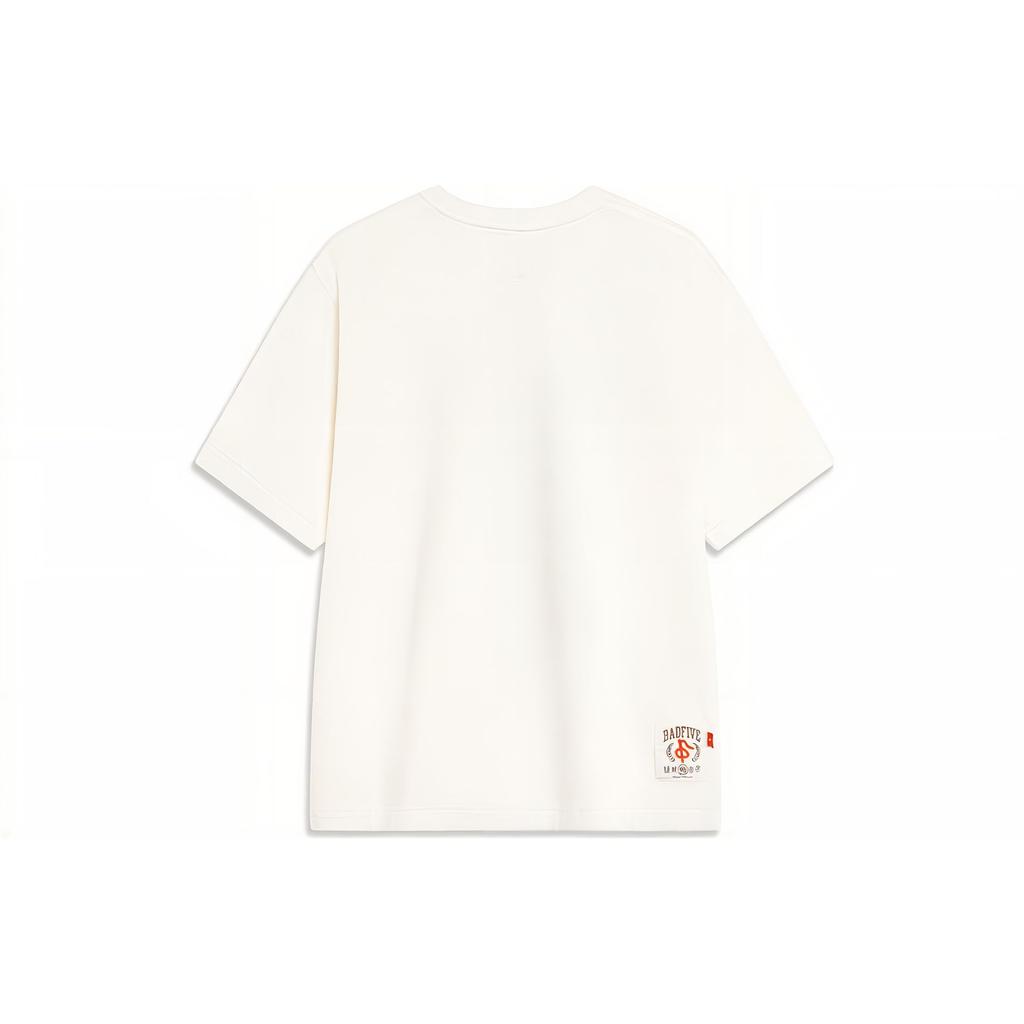 Camiseta de Moletom com Letra Estampada Li Ning Badfive Unissex Off-White AHST765-1