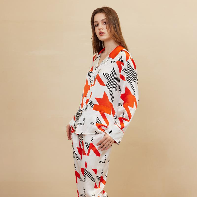 Butterfly embroidery, mulberry silk pajamas two-piece set, fashionable contrasting colors, thousand bird grid printing long-sleeved trousers, silk