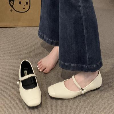 2025 printemps et automne nouvelles chaussures rétro Mary Jane bouche peu profonde chaussures pour femmes un mot avec perle chaussures plates tempérament chaussures simples françaises