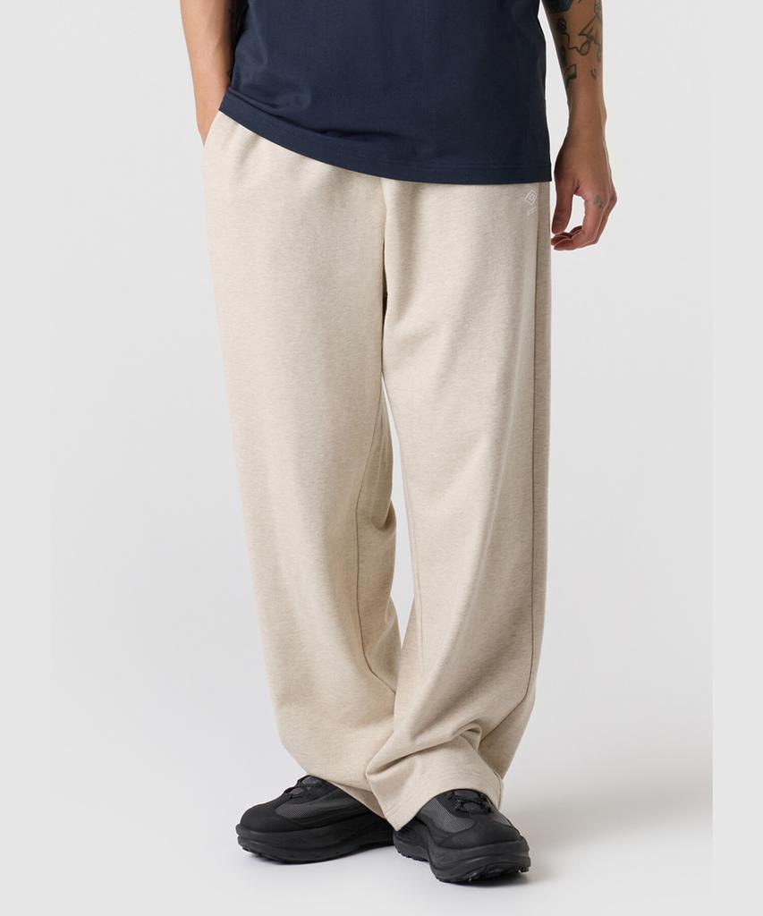 UMBRO Essential Loose Straight Pants Beige Ur123Cfp18 (A Type)