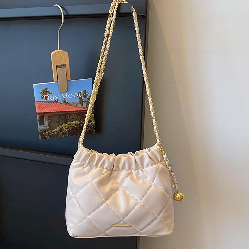Soft leather large-capacity fashion pleated chain shoulder bag 2025 summer new foreign style casual bag with strap messenger bag