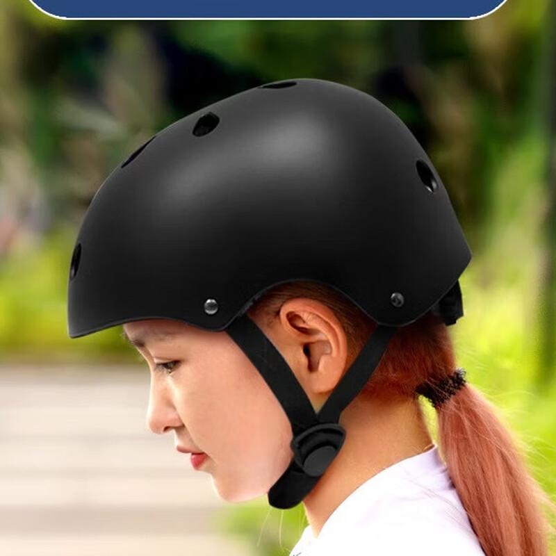 DEVIATE Cycling and Roller Skating Helmet