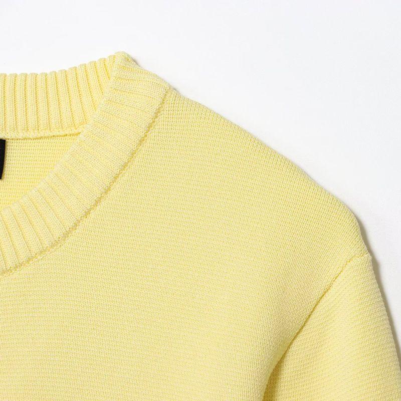 Kaslead New Women Clothes Western Style Fashion Simple and Versatile Gold Decorated Row Button Knitted Outerwear