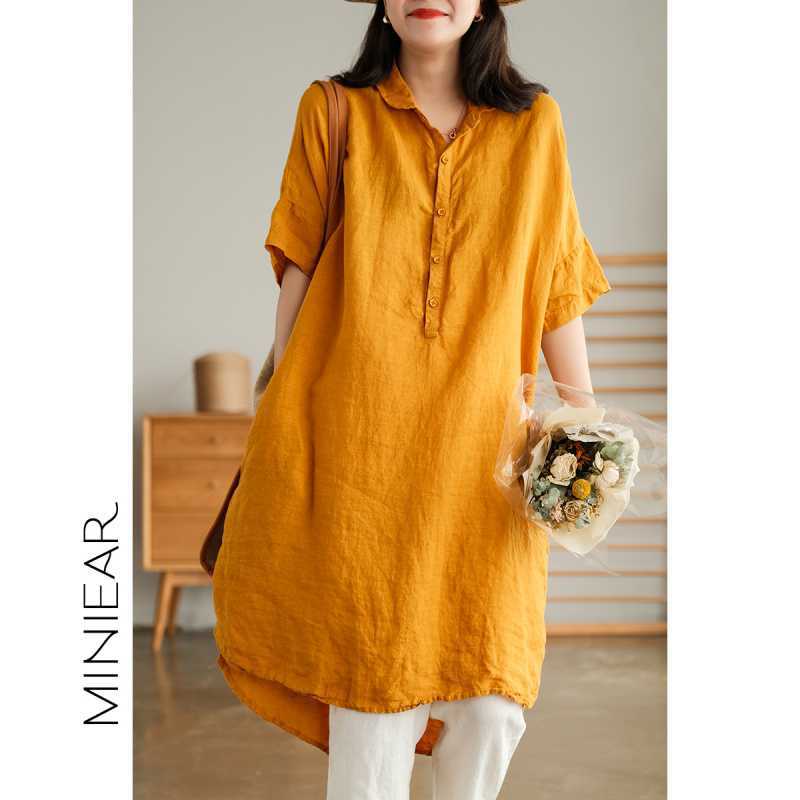 Einfarbiges einteiliges Sommer-Hemdkleid mit Kragen