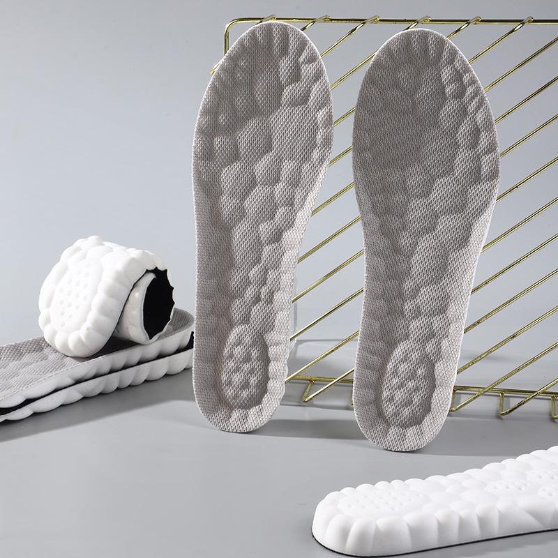 3D Cloud stélka: Antibakteriální, Prodyšné, Absorbující pot, Vysoce elastické boty tlumící nárazy pro badminton a běžné nošení.