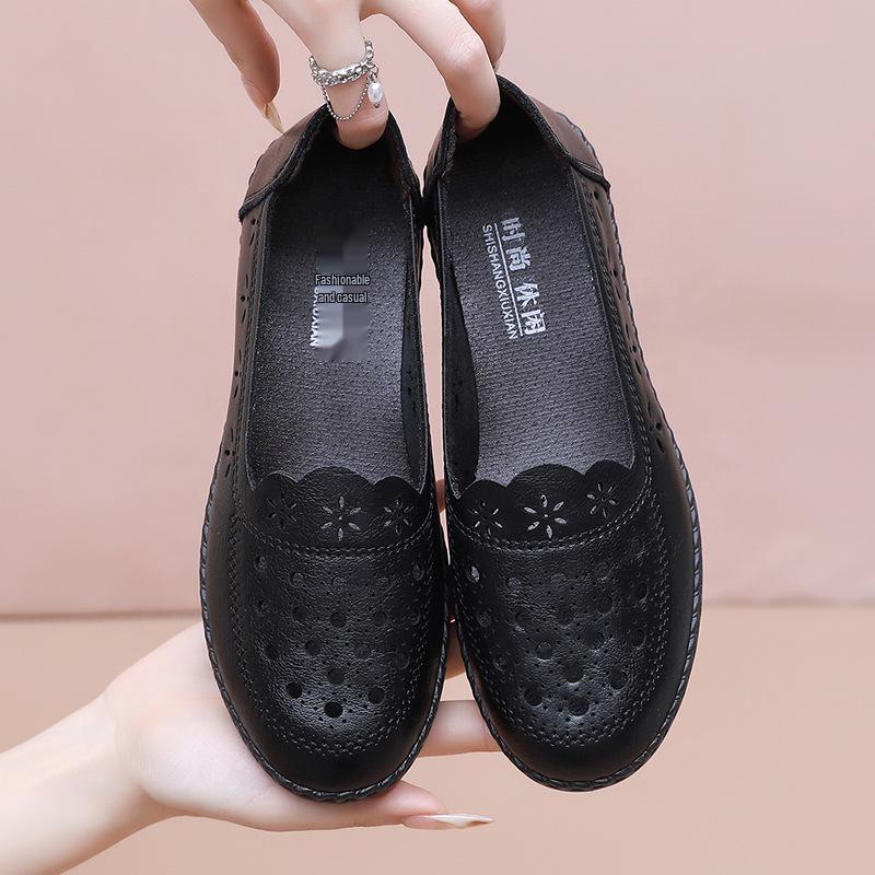 Genuine Leather Breathable Soft Sole Sandals for Middle-Aged & Elderly Women - Non-Slip Flat Heel