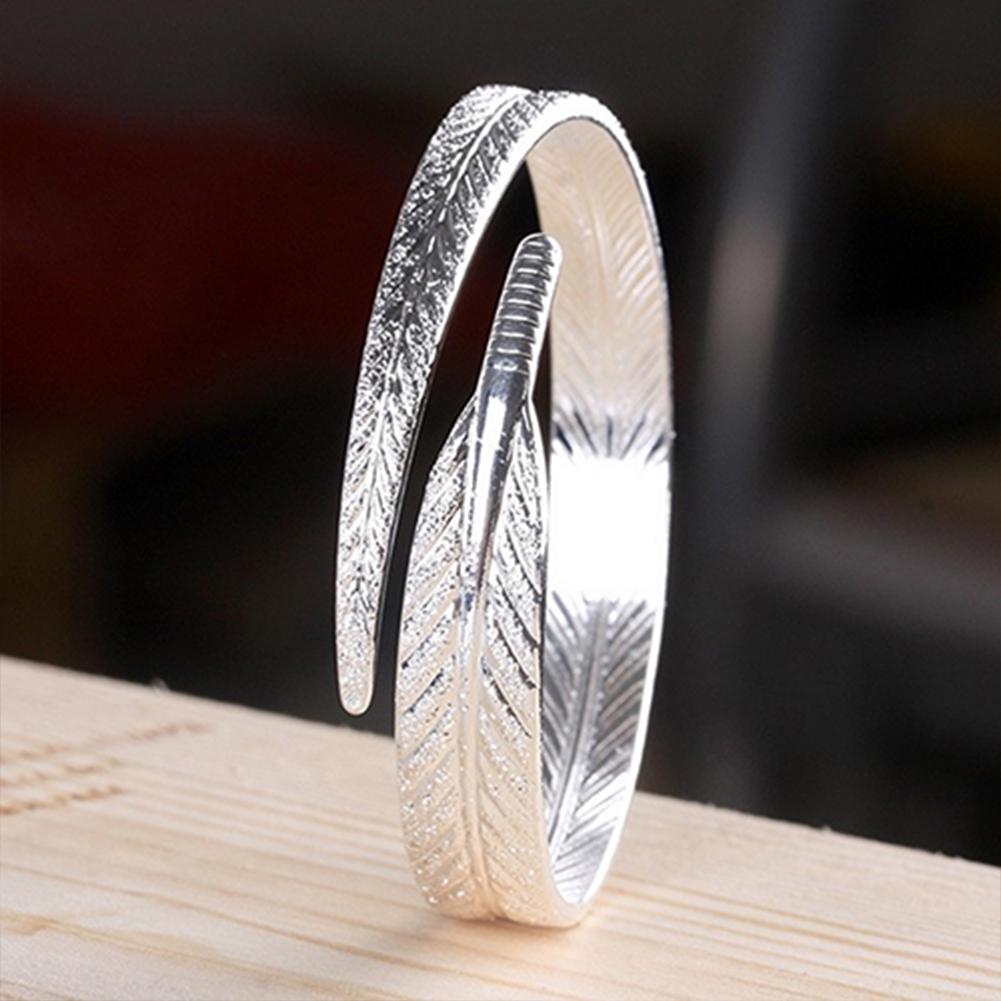 Kvinnors vintage fjäderarmband justerbar öppningsarmband