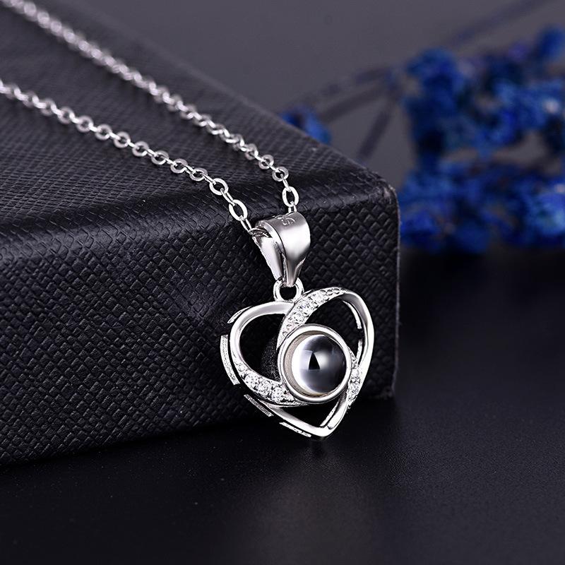 Náhrdelník Láska s Projekcí S925 Stříbro 100 Jazyků Miluji Tě Náhrdelník