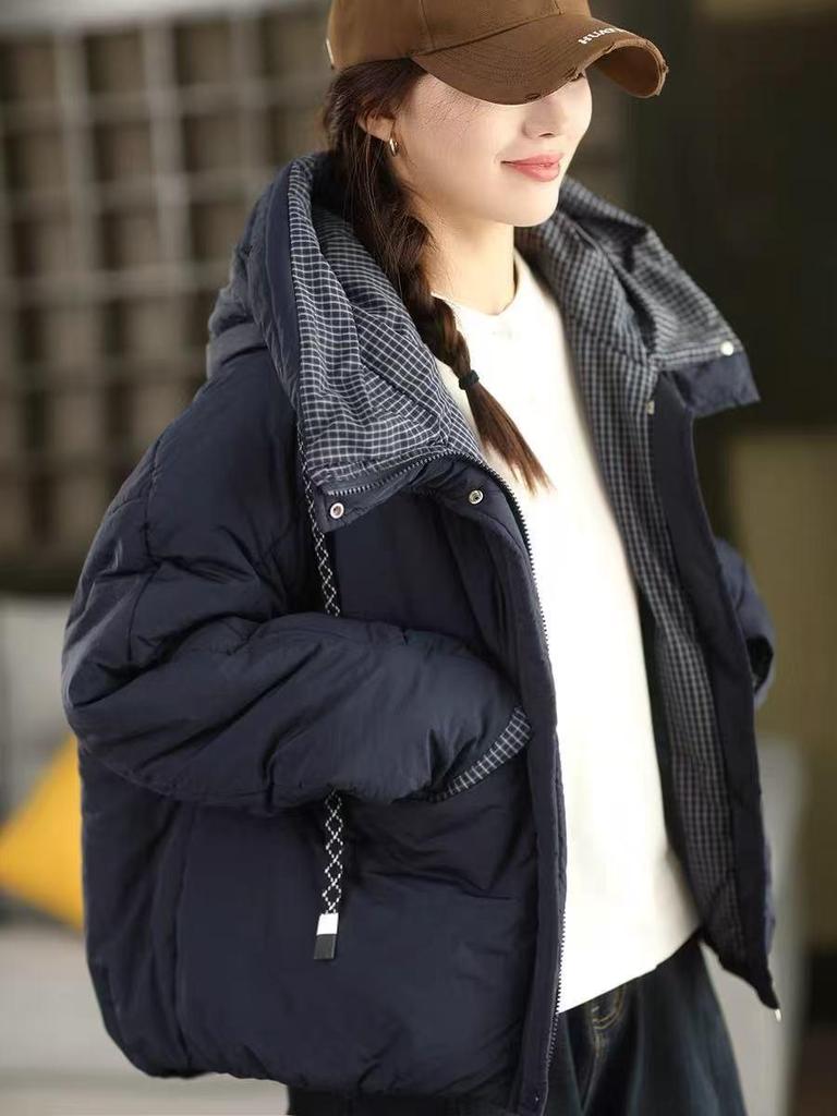 Korean Style Quilted Hooded Jacket with Plaid Lining and Large Pockets – Warm Cotton Bread Coat