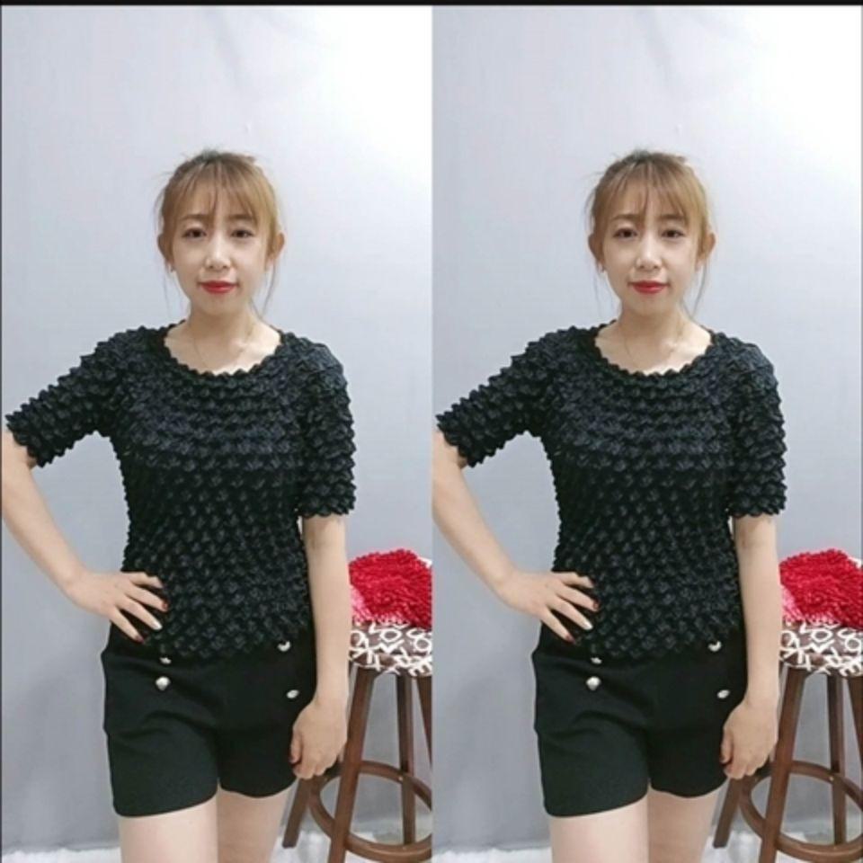 Plissiertes Ananas-Hemd von Miyake: Zerknittertes Blasendesign, magische kurze Ärmel, einfarbig, lockere Passform, Einheitsgröße, dreidimensional.