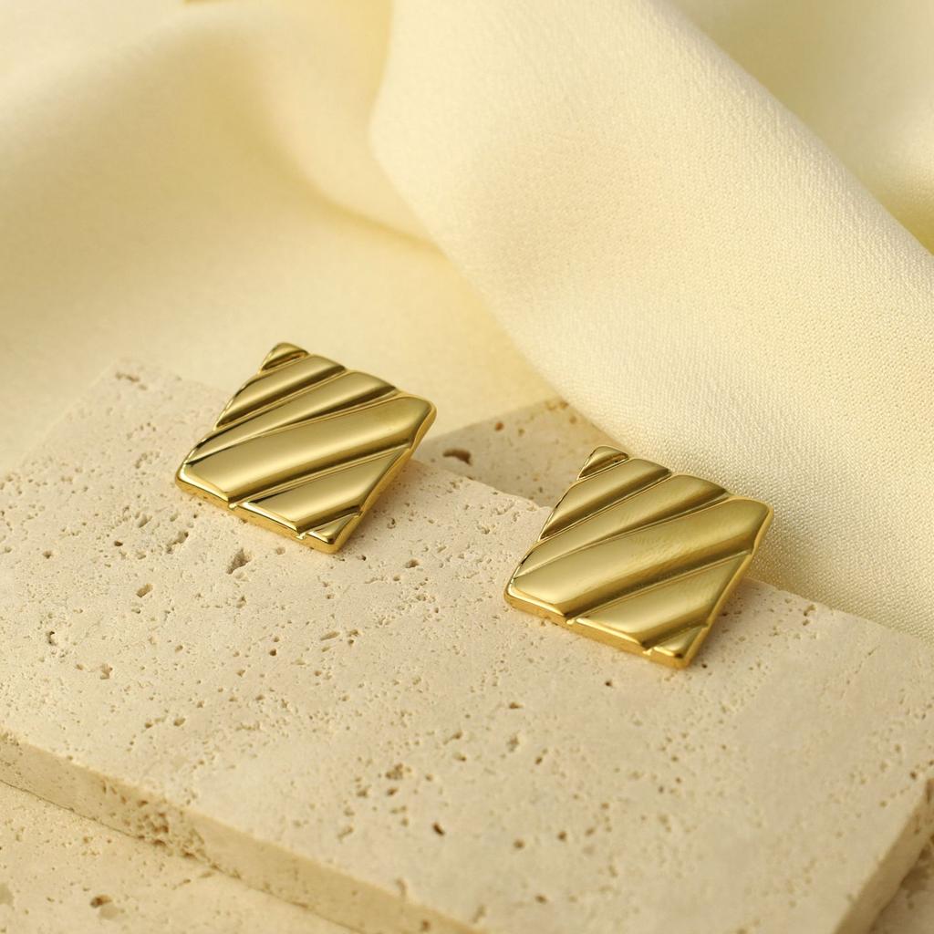 Geometric 316L Popular Gold Stud Earrings Light Luxury Classic Twill Bag Design Earrings