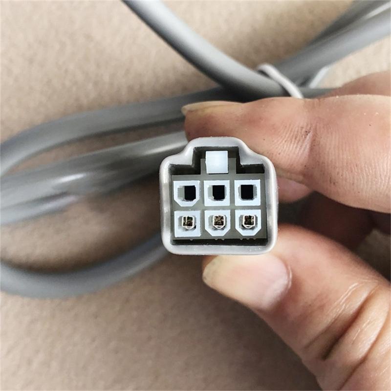 Nonslip Sewing Machine Foot Controller Suitable for Industrial Equipment Supporting 100V to 240V for Stable Performances