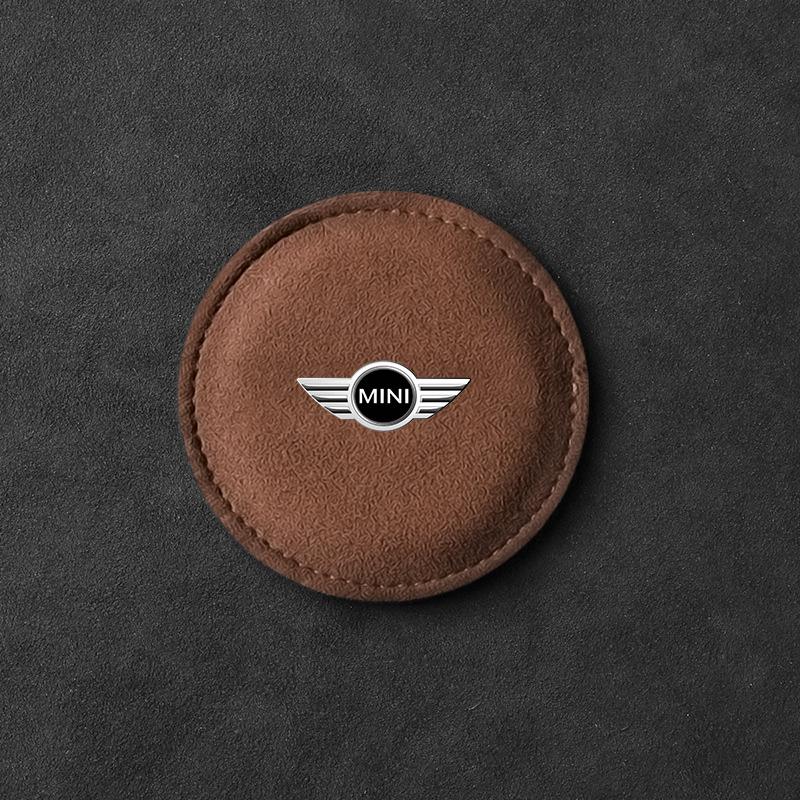 1/2Pcs Car Coaster Cup Holder Water Cup Anti-slip Mat Auto Badge Pads