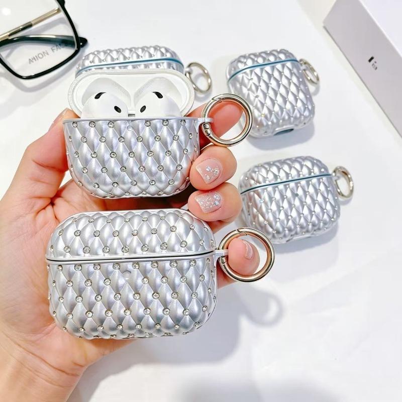 Portable shiny rhinestone earphone case protective cover, silver quilted protective cover with keychain