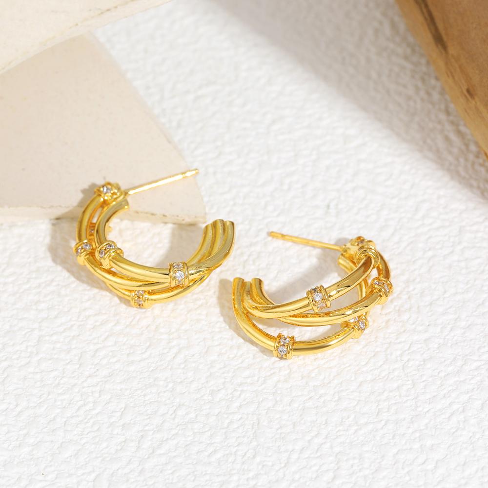 Designer Style Aesthetic Multi Layer C Shape Hoop Earrings Waterproof Zircon Ear Buckles Bridesmaid Gift Everyday Jewelry Joias