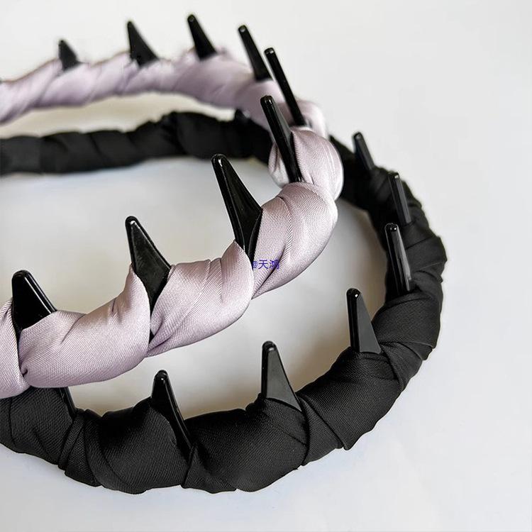 Women’s 2025 Toothed Non-Slip Luxury Headband