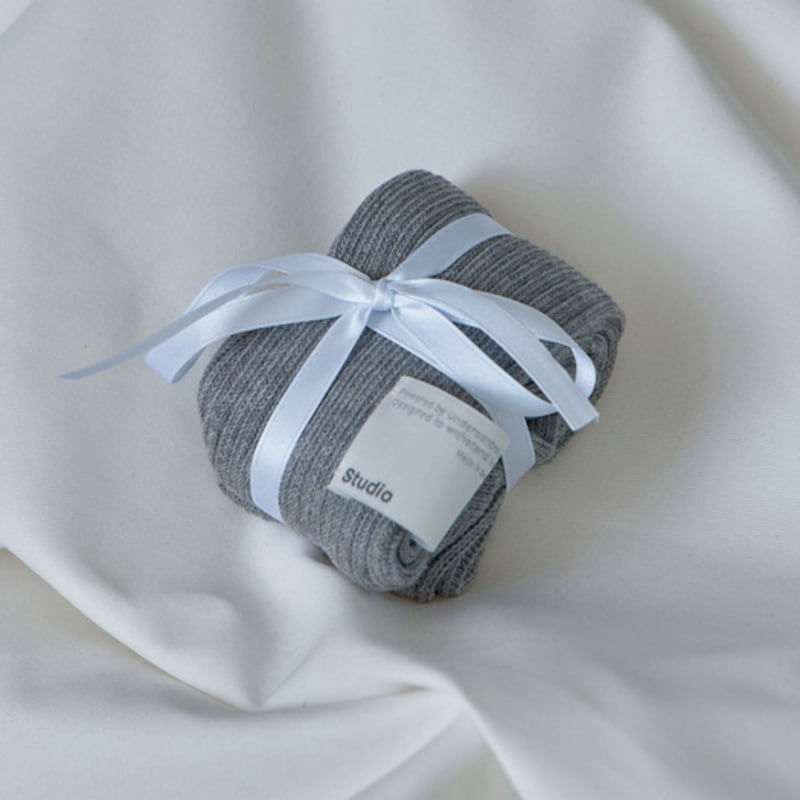 UNDERCONTROL STUDIO STRUCTURE KNEE SOCKS / S LABEL / Grey