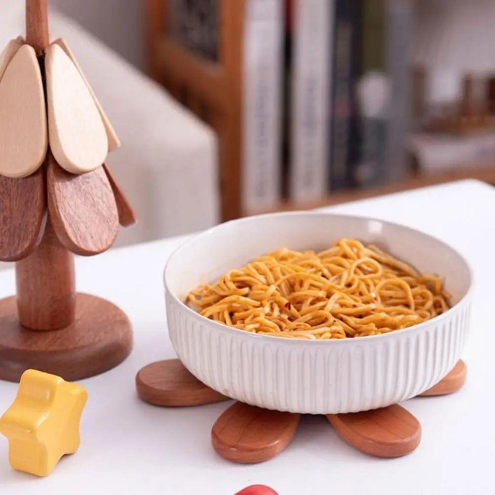 Heat Resistant Wooden Trivets Decorative 3 Insulating Pads Christmas Tree Potholder Set Auto-Folding Protective