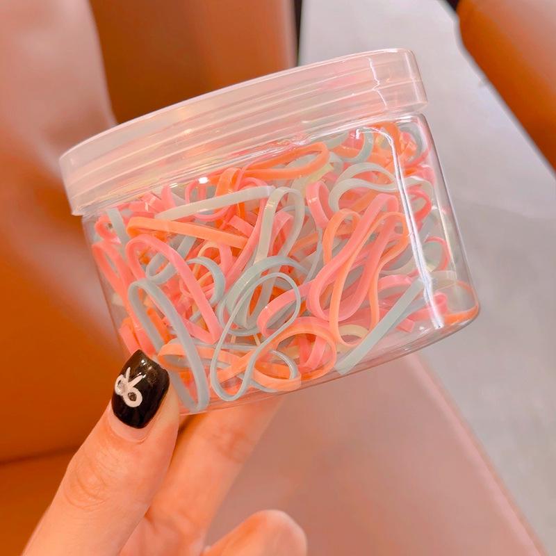 Jarred Rubber Hair Bands: No-Damage, Strong, and Unbreakable Hair Ties