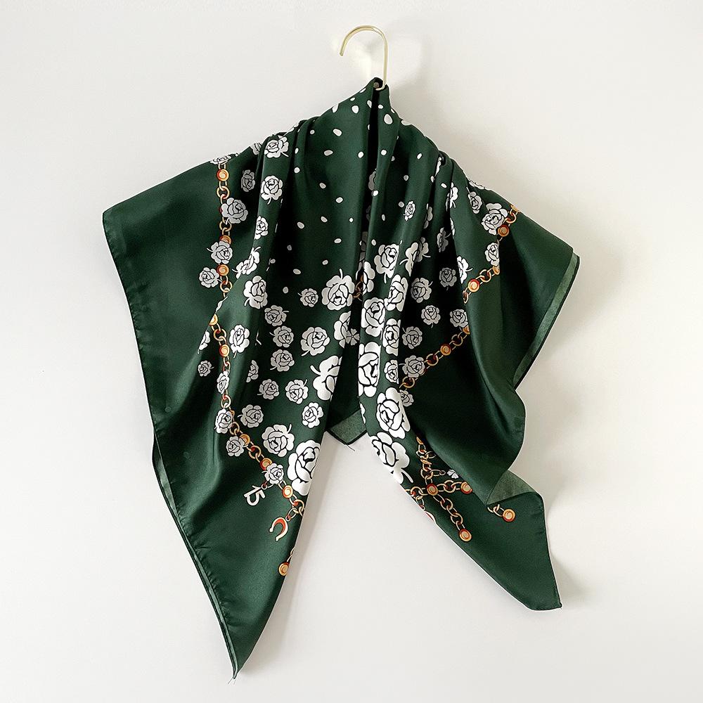 

European and American Style Camellia Scarf Twill Scarf Fashionable Light and Luxurious Versatile, Large Square Scarf Sunscreen Shawl Headscarf 90*90cm