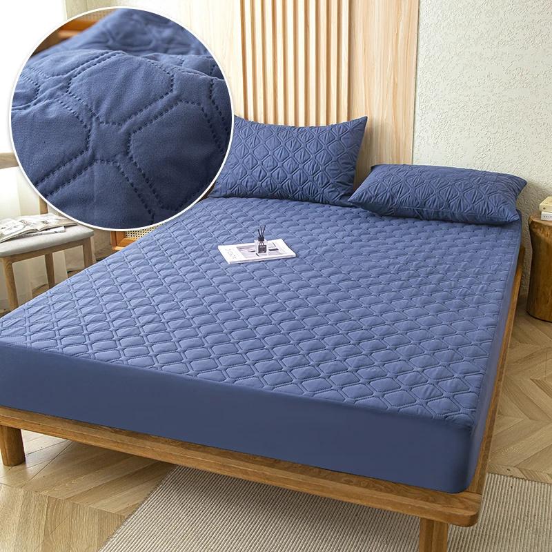 Waterproof Mattress Cover Bed Protector Case with Elastic Band Mattress Cover Fitted Sheet Soft Breathable King Mattress Cover Protector