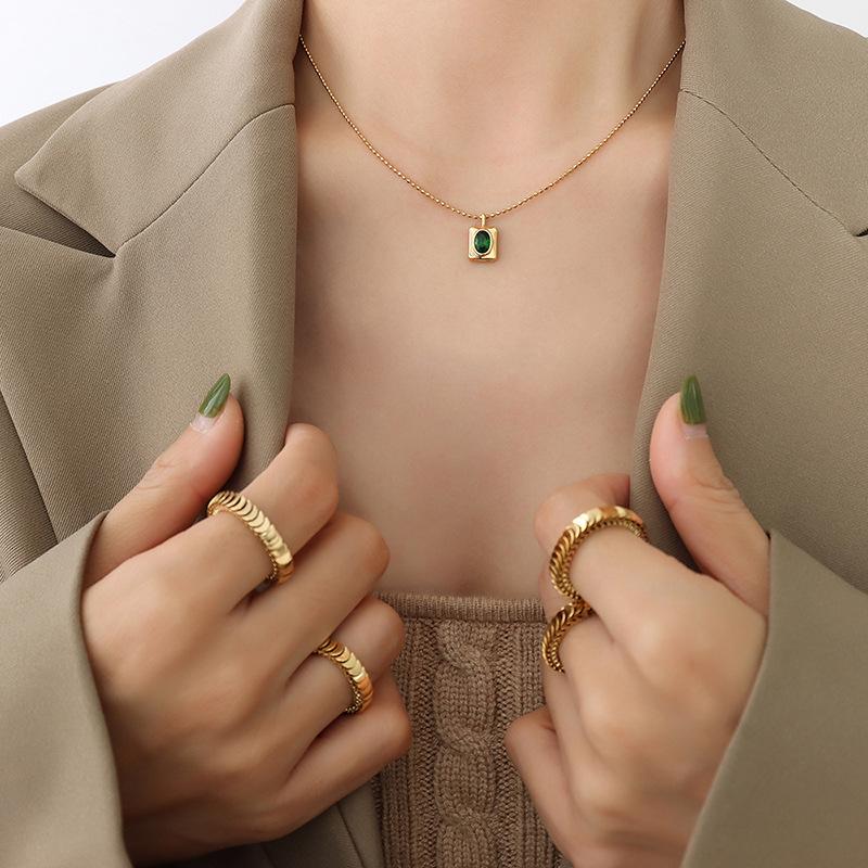 Neutral Style Niche Oval Zircon Pendant Women'S Round Bead Chain Copper Plated 18K Necklace Jewelry