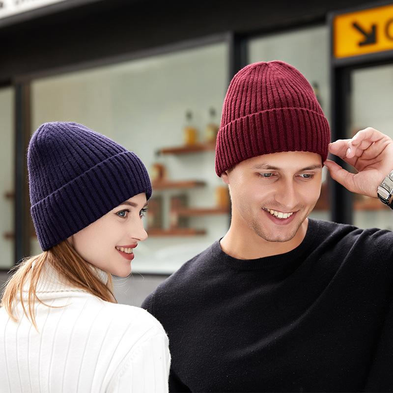 Thickened Thermal Knit Hat for Men and Women Winter Wool Beanie for Couples Outdoor Windproof Ski Beanie Cold-Weather Beanie