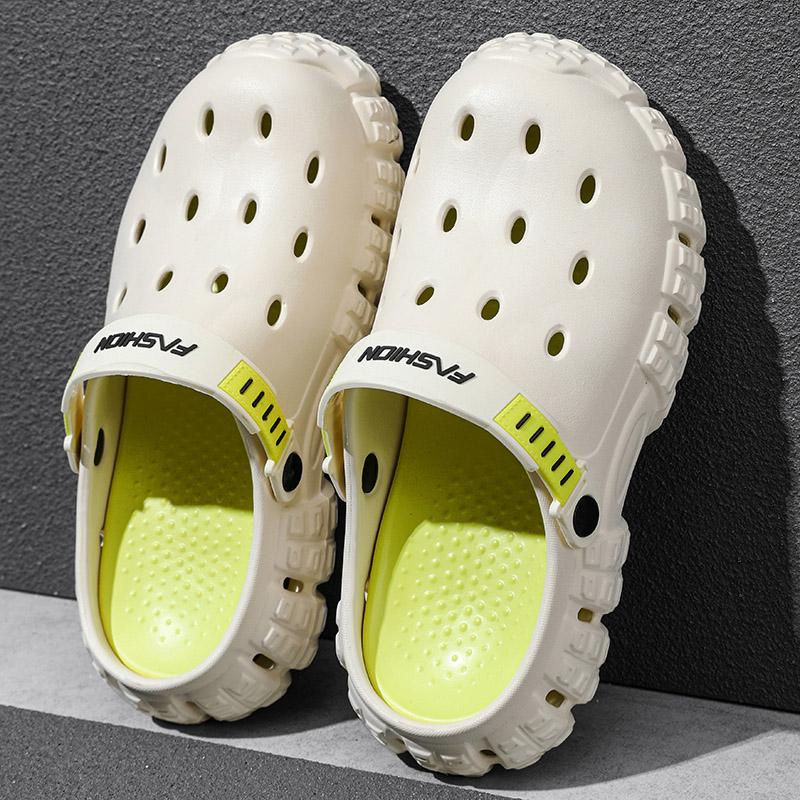 New Summer Men's Beach Slippers Fashion Mens Non-slip EVA Lightweight Shoes Man Outdoor Sandals Mixed Colors Soft Male Slipper