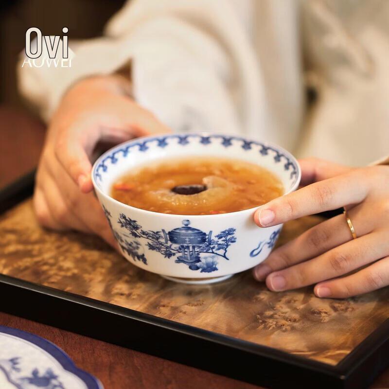 Aowei Elegant Underglaze Ceramic Serving Bowl