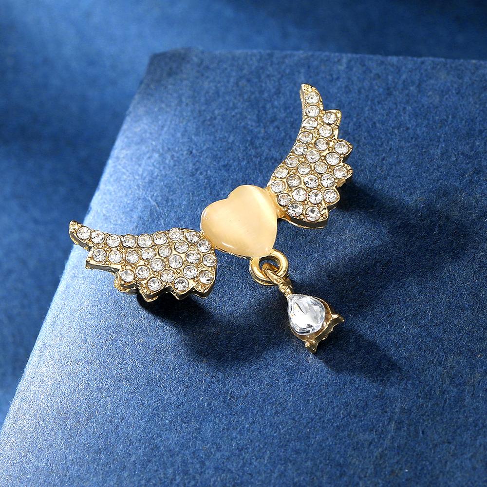 Women Dazzling Wings Heart With Water-Drop Design Crytsal Brooches Beauty Full Rhinestone Paved Golden Lapel Pins For Lady Girls