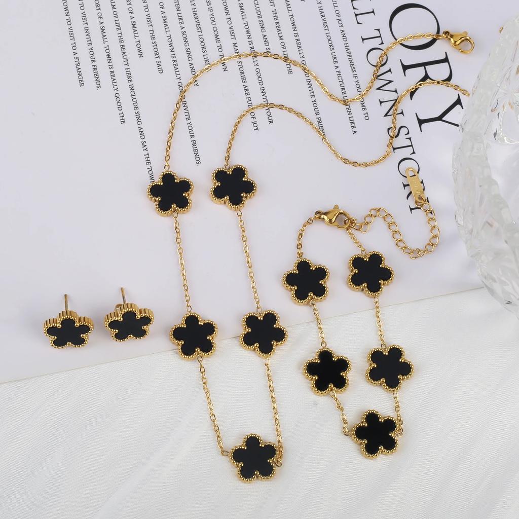 jewelry sales stainless steel five-leaf flower necklace bracelet earrings set high sense women's shamrock jewelry party