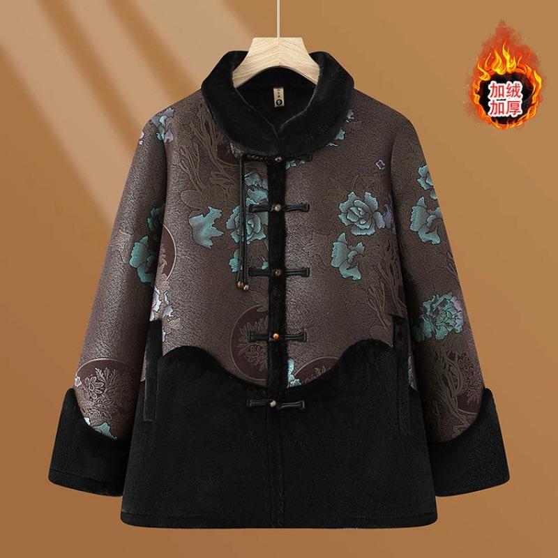 Middle-aged women's clothing mother winter coat the elderly fur integrated fleece thickened top grandma coat high-end