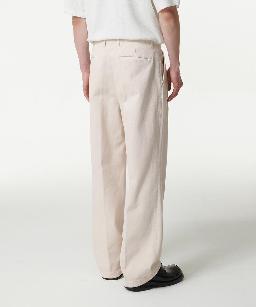 Musinsa Standard One-Pleat Wide Denim Slacks [Cream]